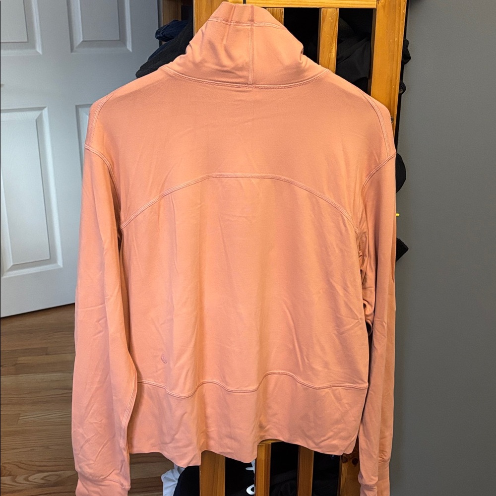 Lululemon Athletica Peach Top - Picture 3 of 3